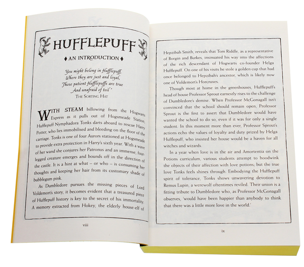 Паперова книга «Harry Potter and the Half-Blood Prince. Hufflepuff Edition», автор Джоан Ролінґ - фото №1