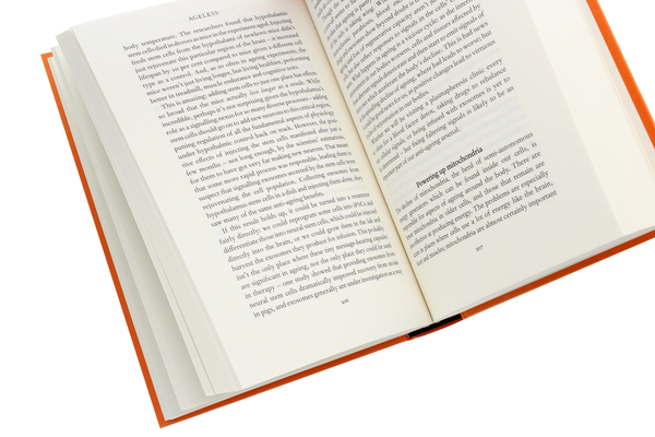 Паперова книга «Ageless: The New Science of Getting Older Without Getting Old», автор Ендрю Стіл - фото №1