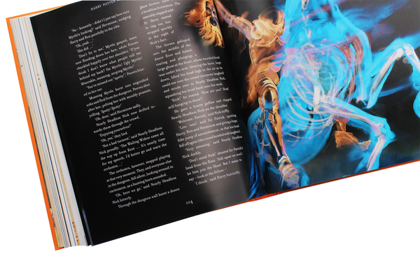 Паперова книга «Harry Potter. The Illustrated Collection», автор Джоан Ролінґ - фото №1
