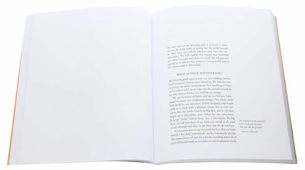 Бумажная книга «The Listening Path. The Creative Art of Attention», автор Джулия Кэмерон - фото №1