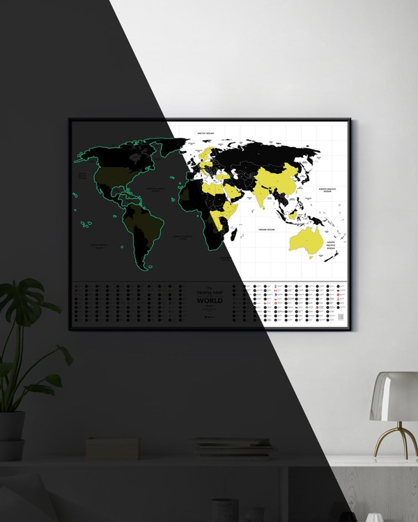  «Cкретч Карта Світу з підсвіткою Travel Map® Glow World в рамі», бренду Travel Map - фото №1