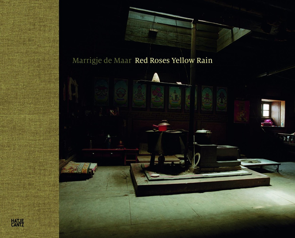Бумажная книга «Marrigje de Maar. Red Roses Yellow Rain», автор Эльс Баренц - фото №1
