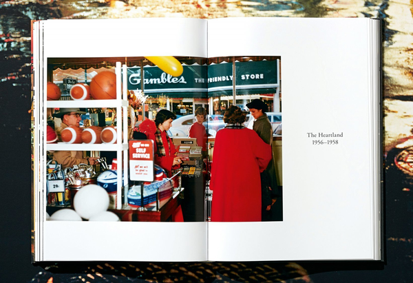 Паперова книга «Marvin E. Newman. Art Edition No. 1-75 'Coney Island, 1953'» - фото №1