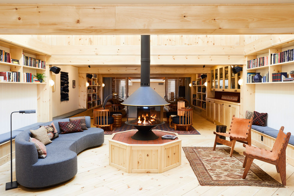 Бумажная книга «The Monocle Guide to Hotels, Inns and Hideaways» - фото №1