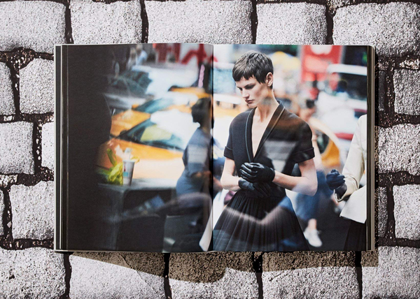 Бумажная книга «Peter Lindbergh. Dior», автор Мартин Харрисон - фото №1