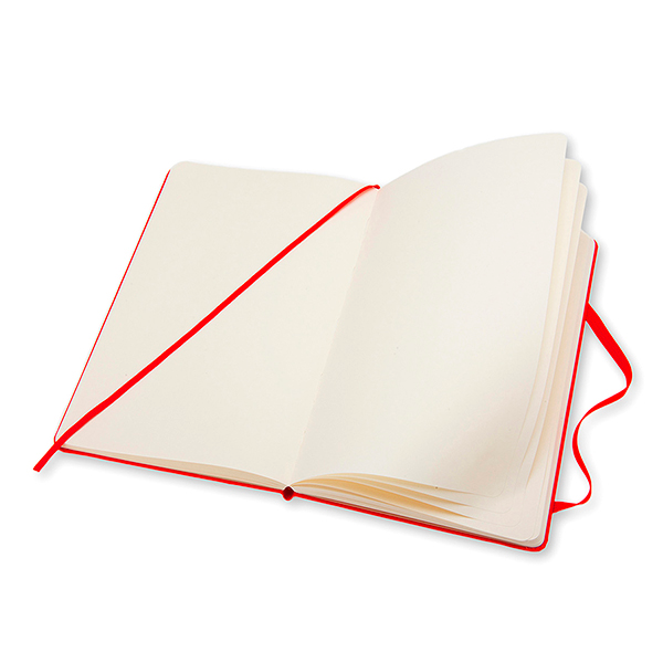  «Блокнот Moleskine Classic средний нелинованный красный (QP062F2)», бренда Moleskine - фото №1