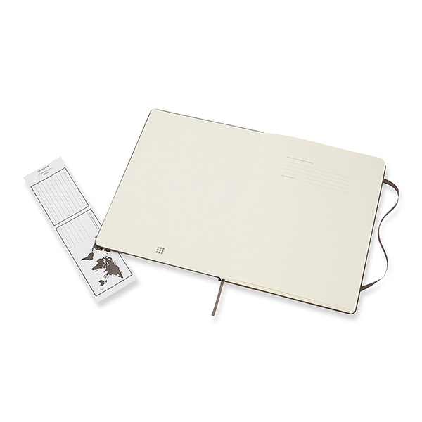  «Блокнот Moleskine Classic большой нелинованный коричневый (QP092P14)», бренда Moleskine - фото №1