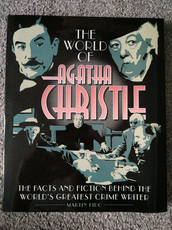 Бумажная книга «The World of Agatha Christie», автор Мартин Фидо - фото №1