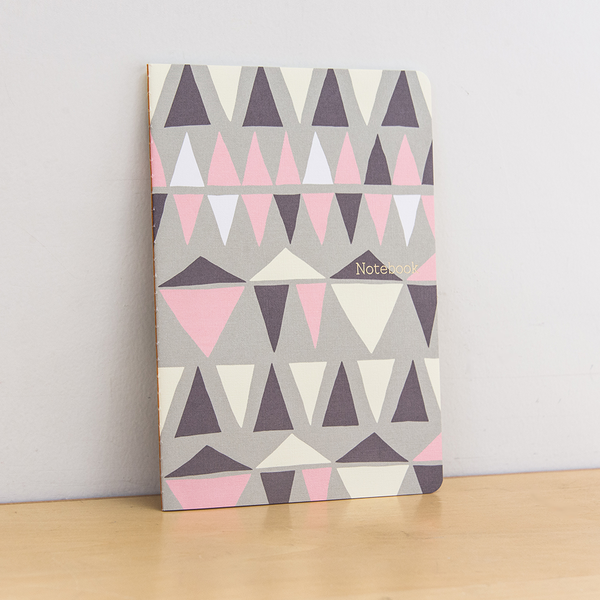 Бумажная книга «Yurio Seki’s Scandinavian Notebook Collection. Triangle. Squared» - фото №1