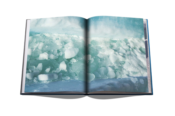 Бумажная книга «The Arctic Melt. Images of a Disappearing Landscape» - фото №1