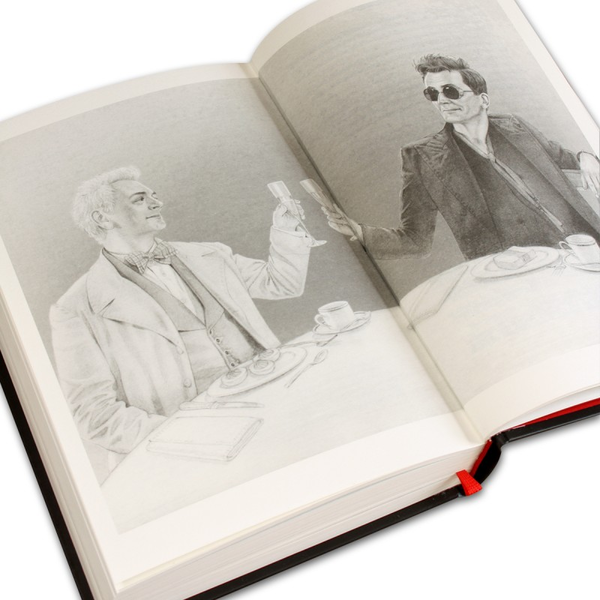 Бумажная книга «The Illustrated Good Omens», авторов Терри Пратчетт, Нил Гейман - фото №1