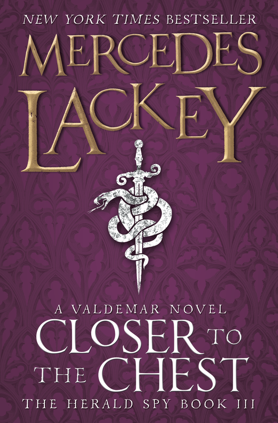 Паперова книга «Closer to the Chest. Book 3», автор Мерседес Лекі - фото №1