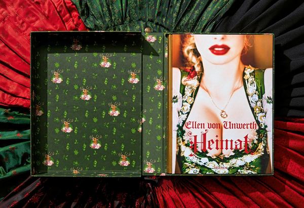 Бумажная книга «Ellen von Unwerth. Heimat. Art Edition No. 1–100 ‘Tête-à-tête’» - фото №1