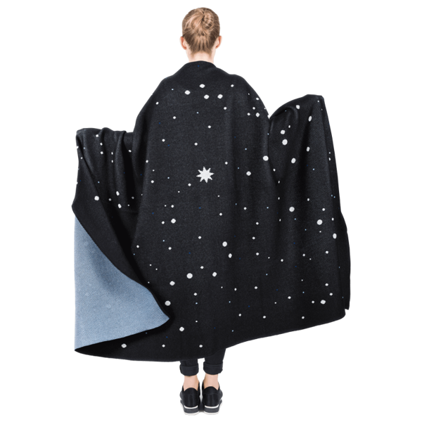  «Плед Woolkrafts Space Knit (WKN001)», бренда Woolkrafts - фото №1