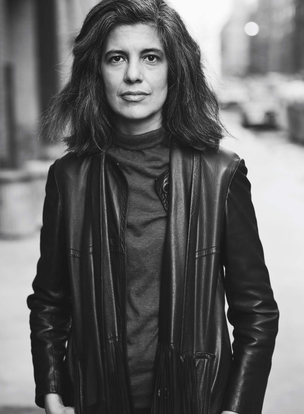 Паперова книга «Зонтаґ. Життя і творчість», автор Бенджамін Мозер - фото №1