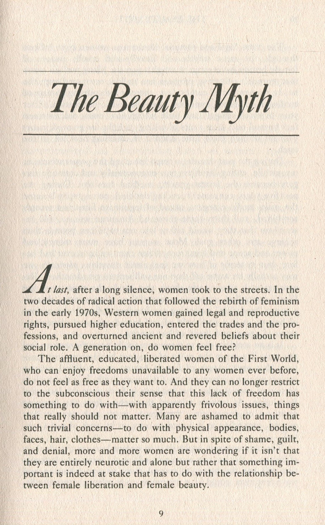 Книга «The Beauty Myth. How Images of Beauty are Used Against Women», автора Наомі Вульф - фото №1