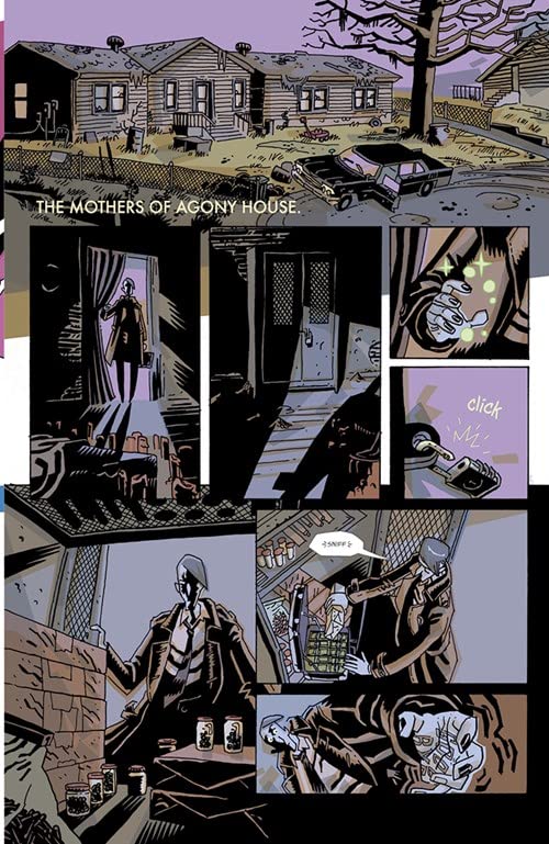 [object Object] «The Umbrella Academy. Volume 3. Hotel Oblivion», автор Джерард Вэй - фото №5 - миниатюра