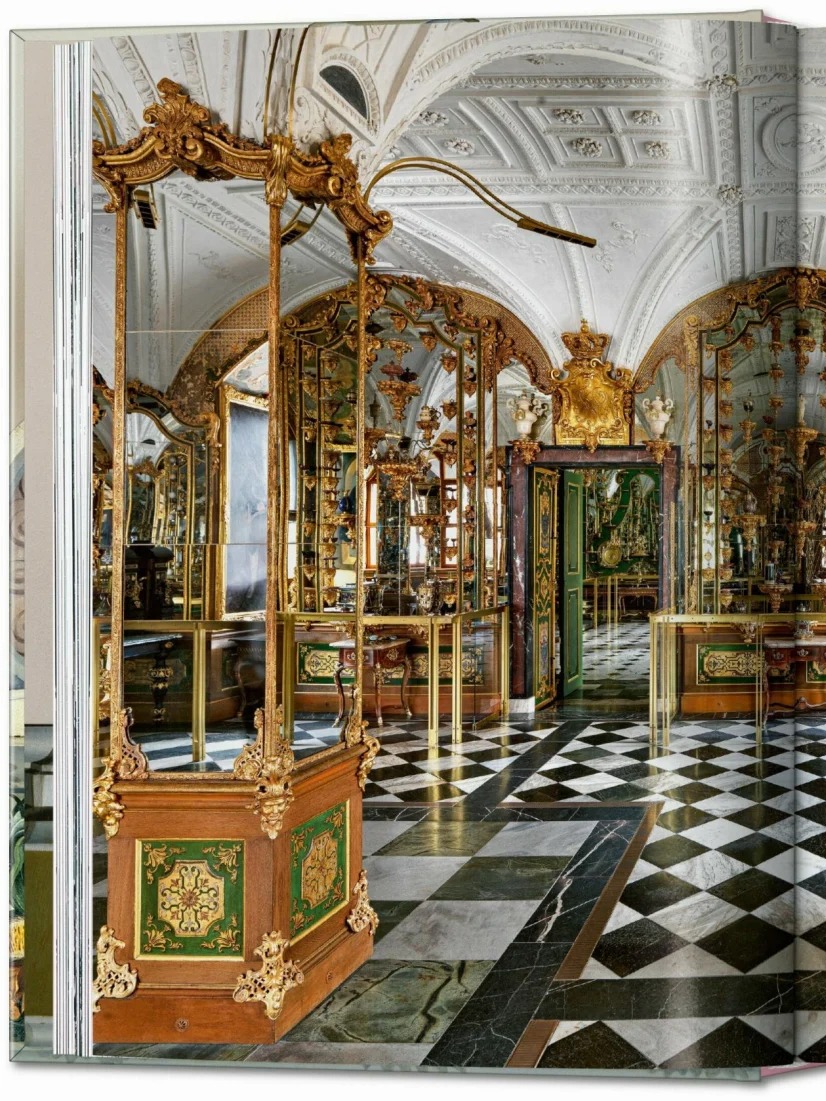 [object Object] «Cabinet of Curiosities», авторів Антоніо Паолуччі, Джулія М. Л. Карчіотто - фото №2 - мініатюра